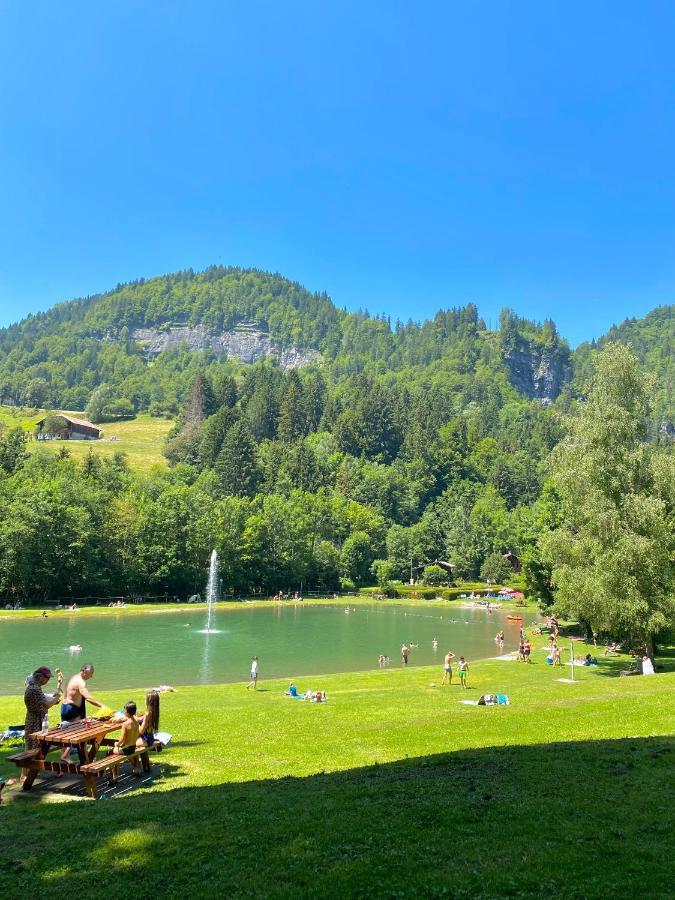 Апартаменти La Taniere De Sven - Vue Montagne Saint-Nicolas-la-Chapelle  Екстер'єр фото